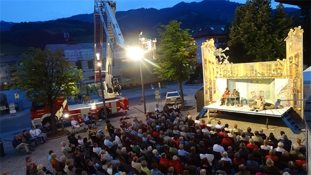 Foto für Salzburger Straßentheater wieder in St. Johann am 5. August